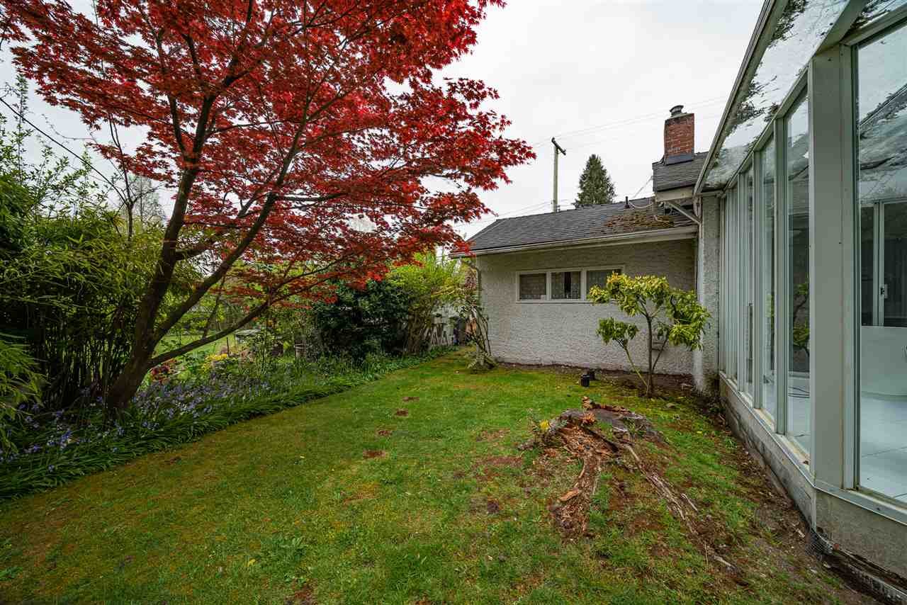 2238 W 36th Ave