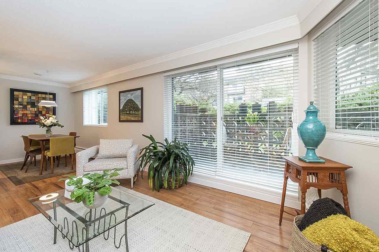 102-2335 York Ave