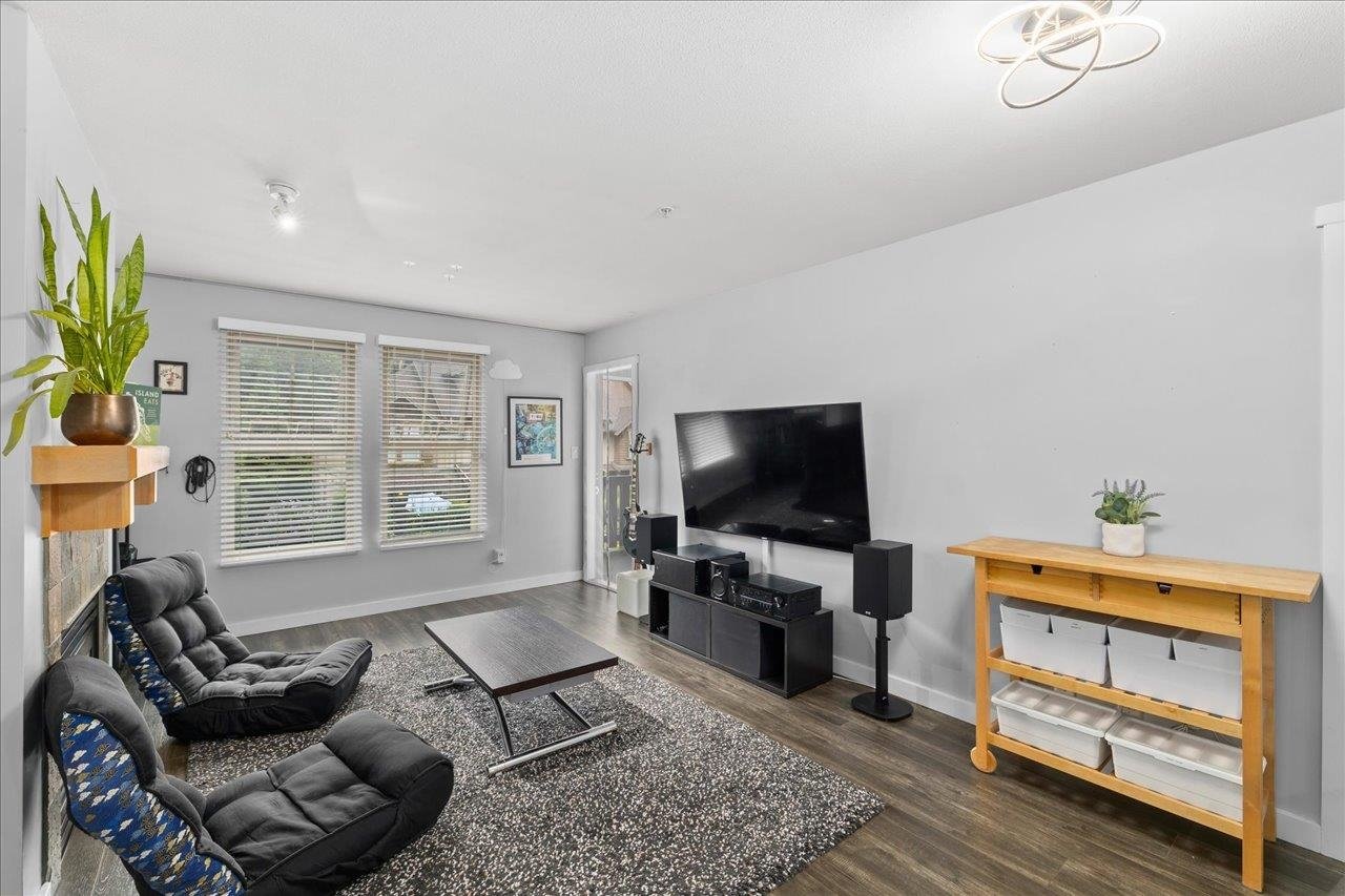 207-15 Smokey Smith Pl
