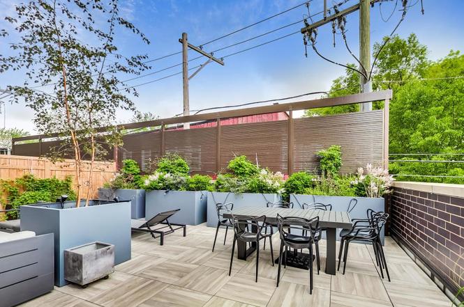 4802 N Bell Ave #203