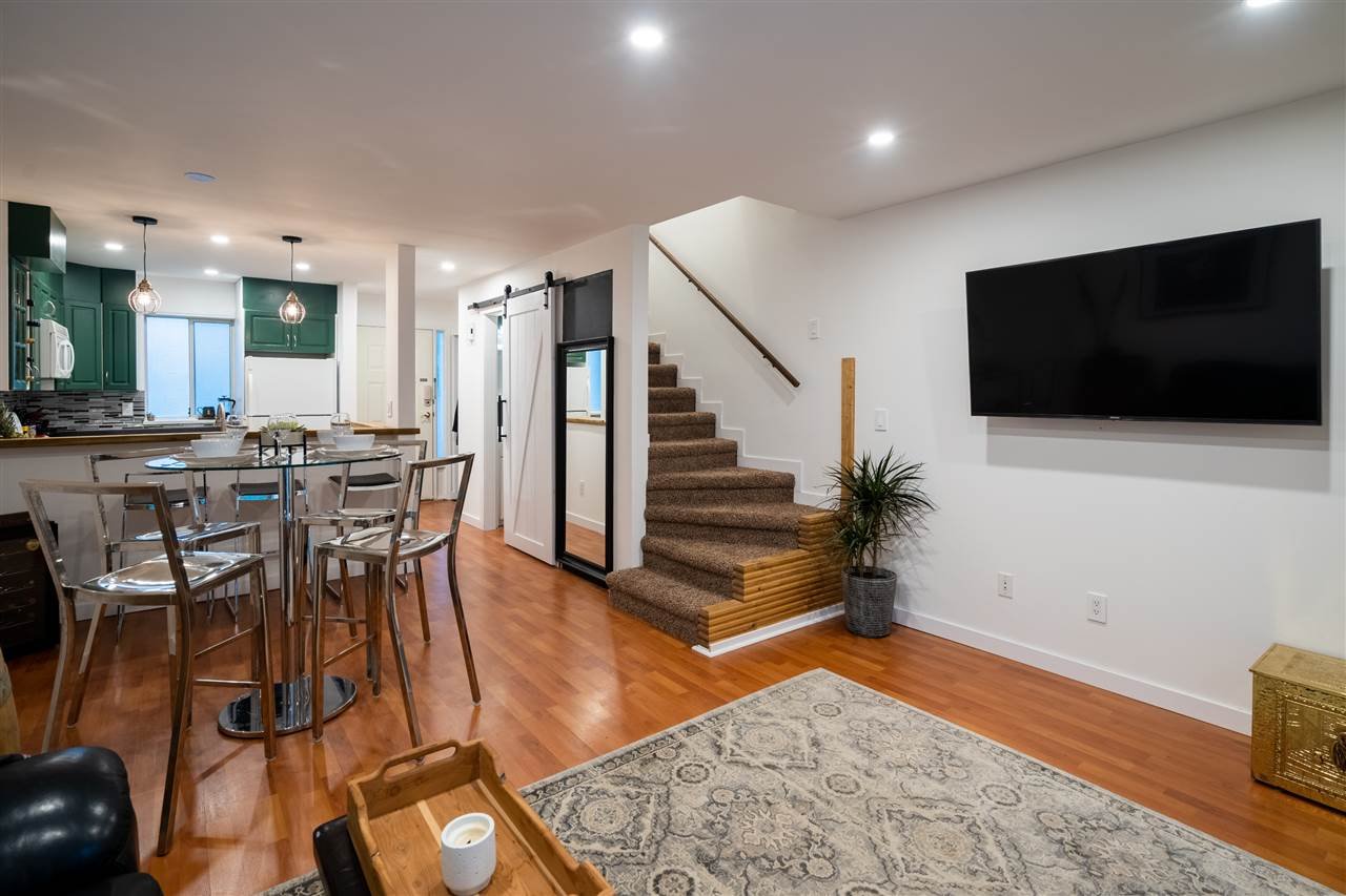 34-2978 Walton Ave
