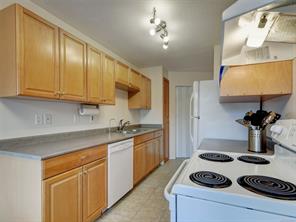382 Burnside Rd