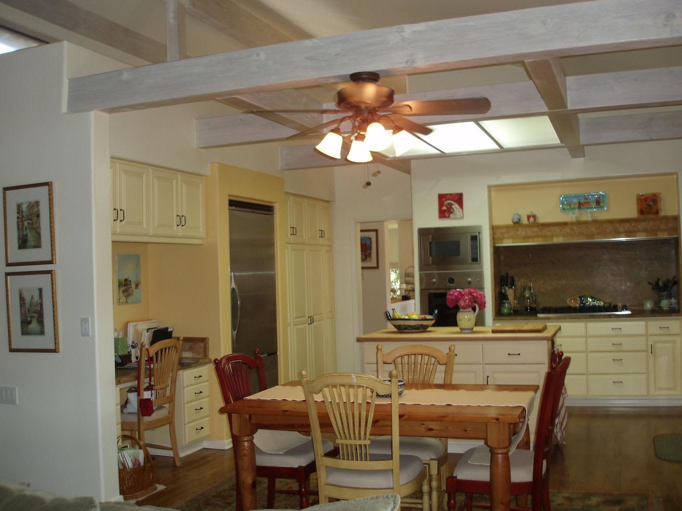 1006 VIA LOS PADRES