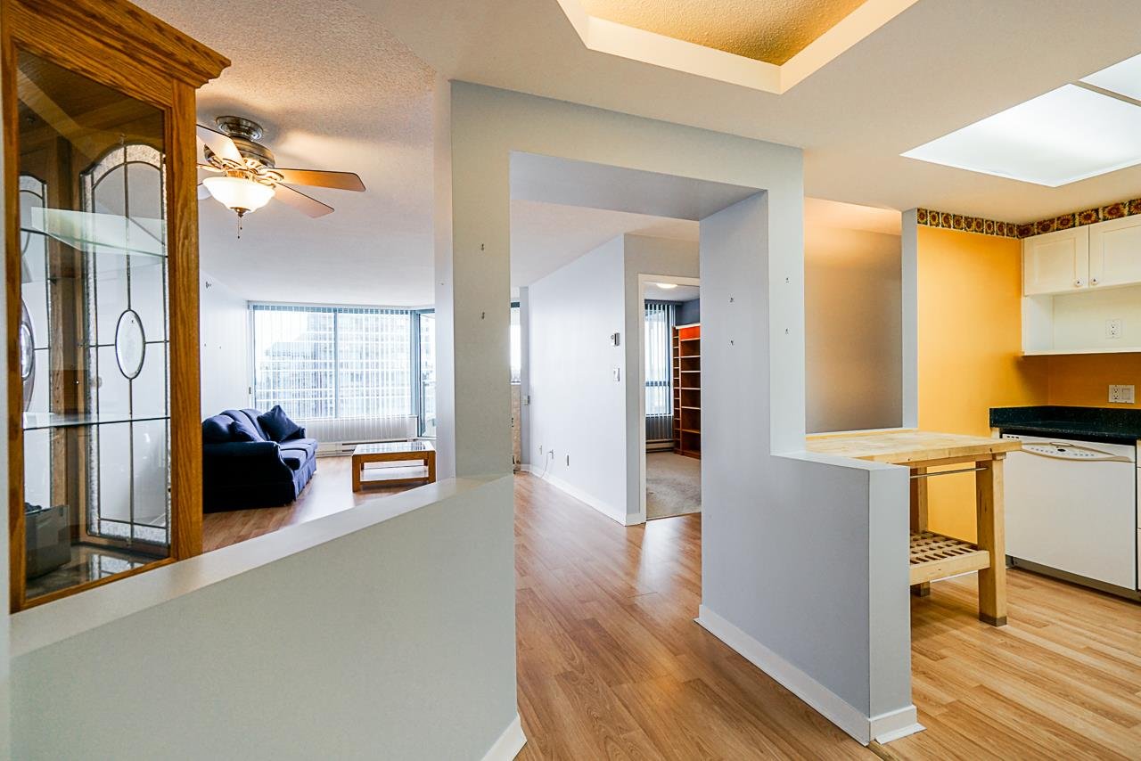 1508-13383 108 Ave
