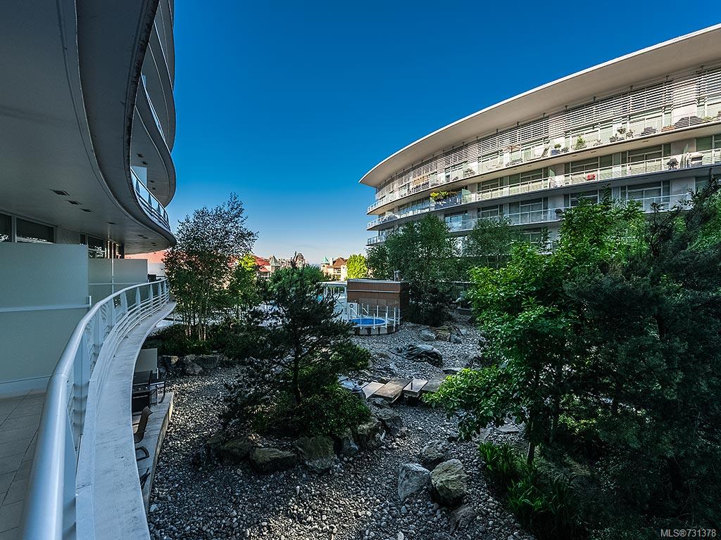 203-66 Songhees Rd, Victoria