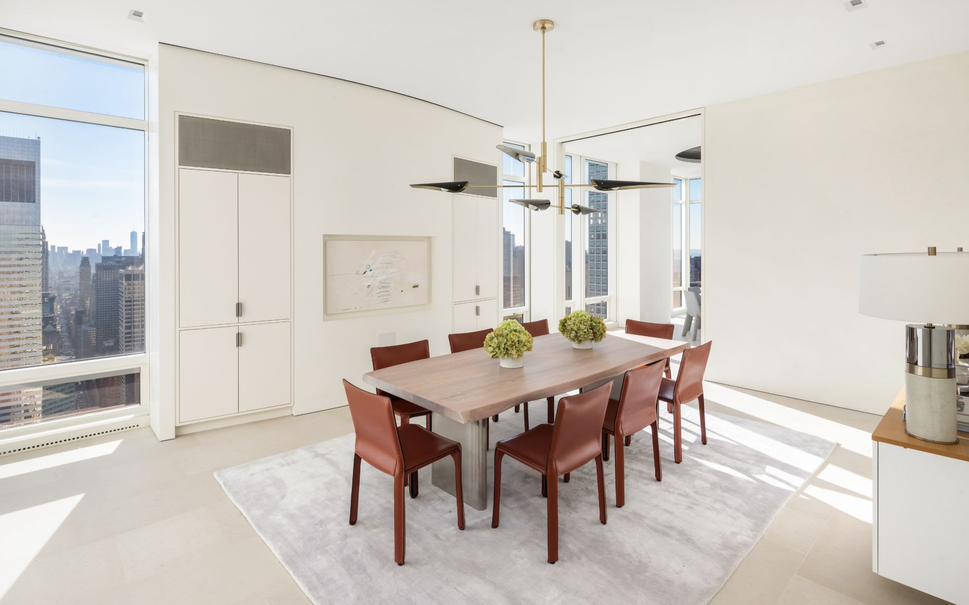 151 E 58TH Street Unit: PH5152W