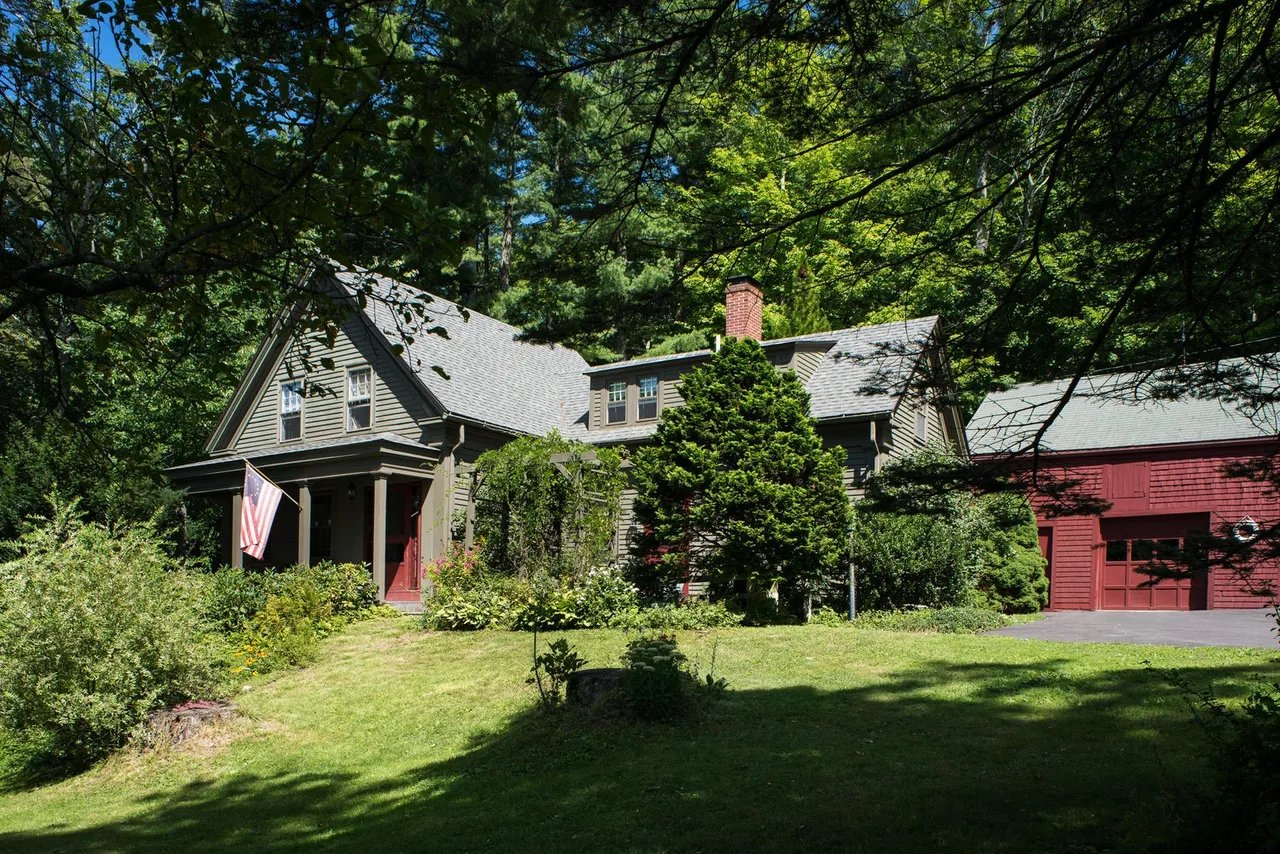New Listing! 10 High Street, Damariscotta, Maine – $565,000