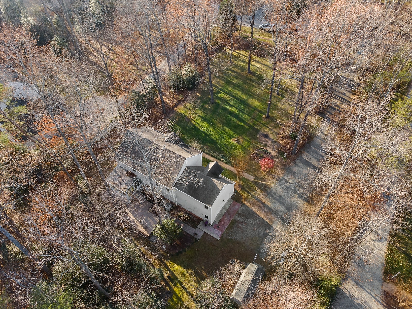 3531 Sherwood Bluff Way
