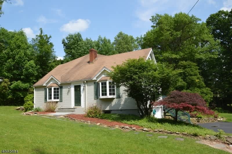 36 Sunny Hill Rd