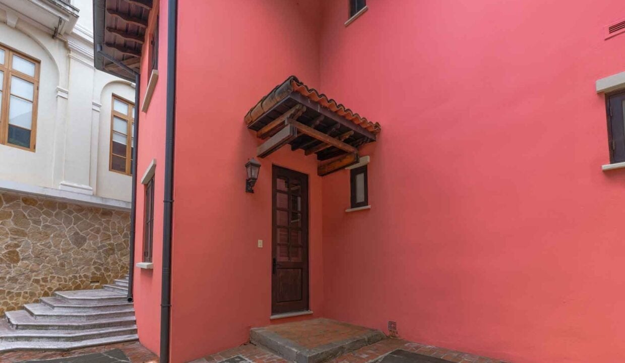 Private Walkable Beach Town Studio, Flamingo, Guanacaste