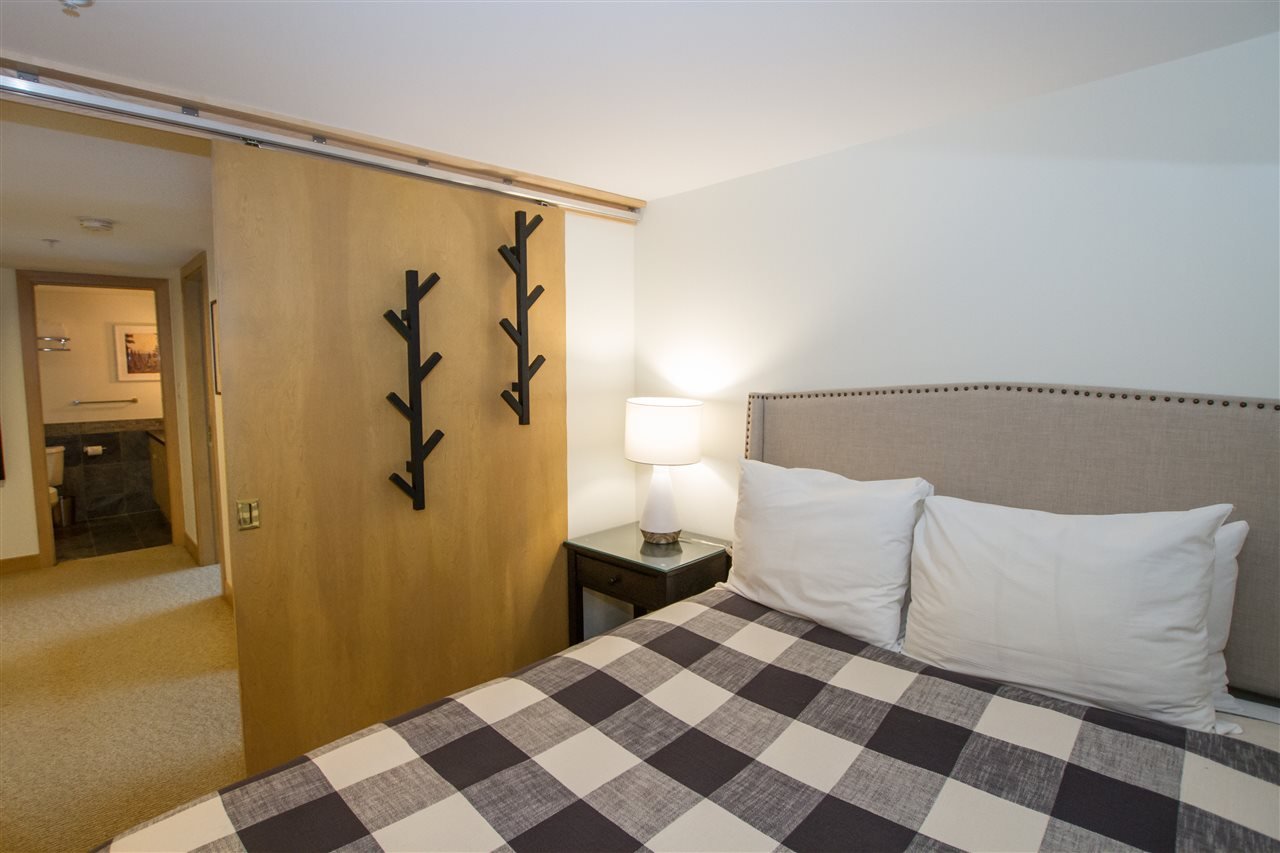 504-4557 Blackcomb Wy
