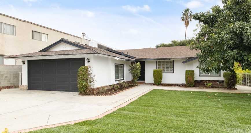 512 Anderson Way
