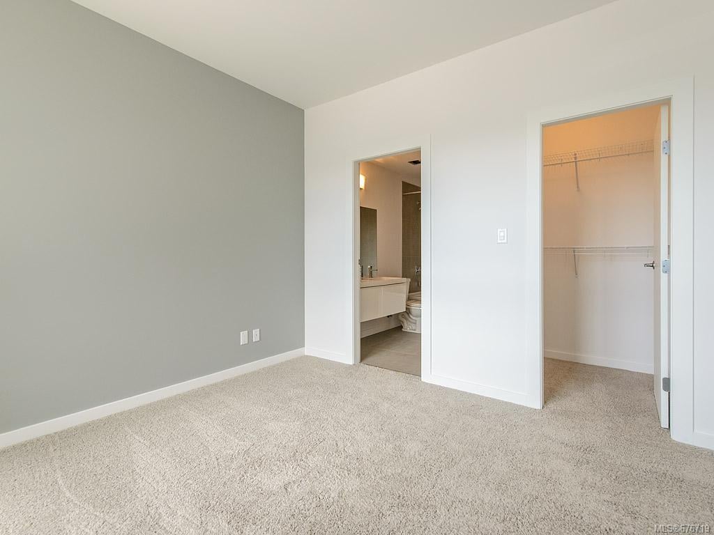 221-2871 Jacklin Rd