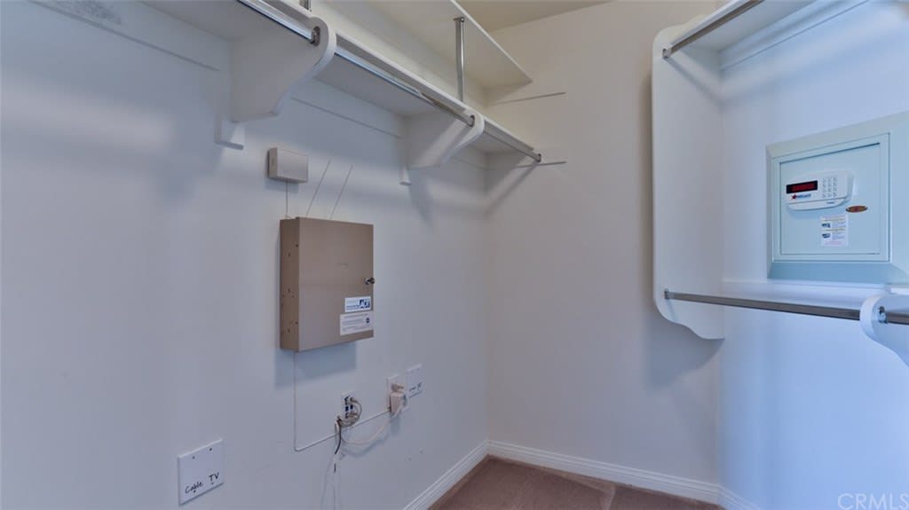 12026 Hoffman St #401