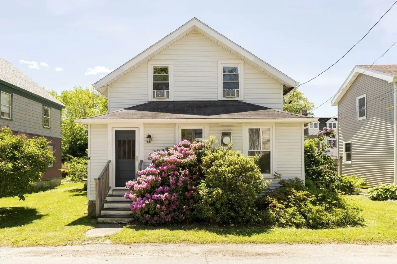 Newly Priced: 3 Wayman Lane, Bar Harbor, ME 04609 – $785,000