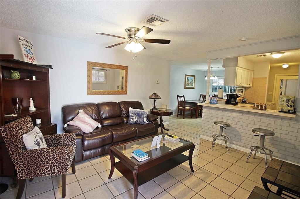 1975 Campbell Rd, #1975