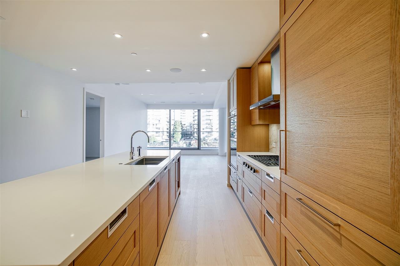 408-1327 Bellevue Ave