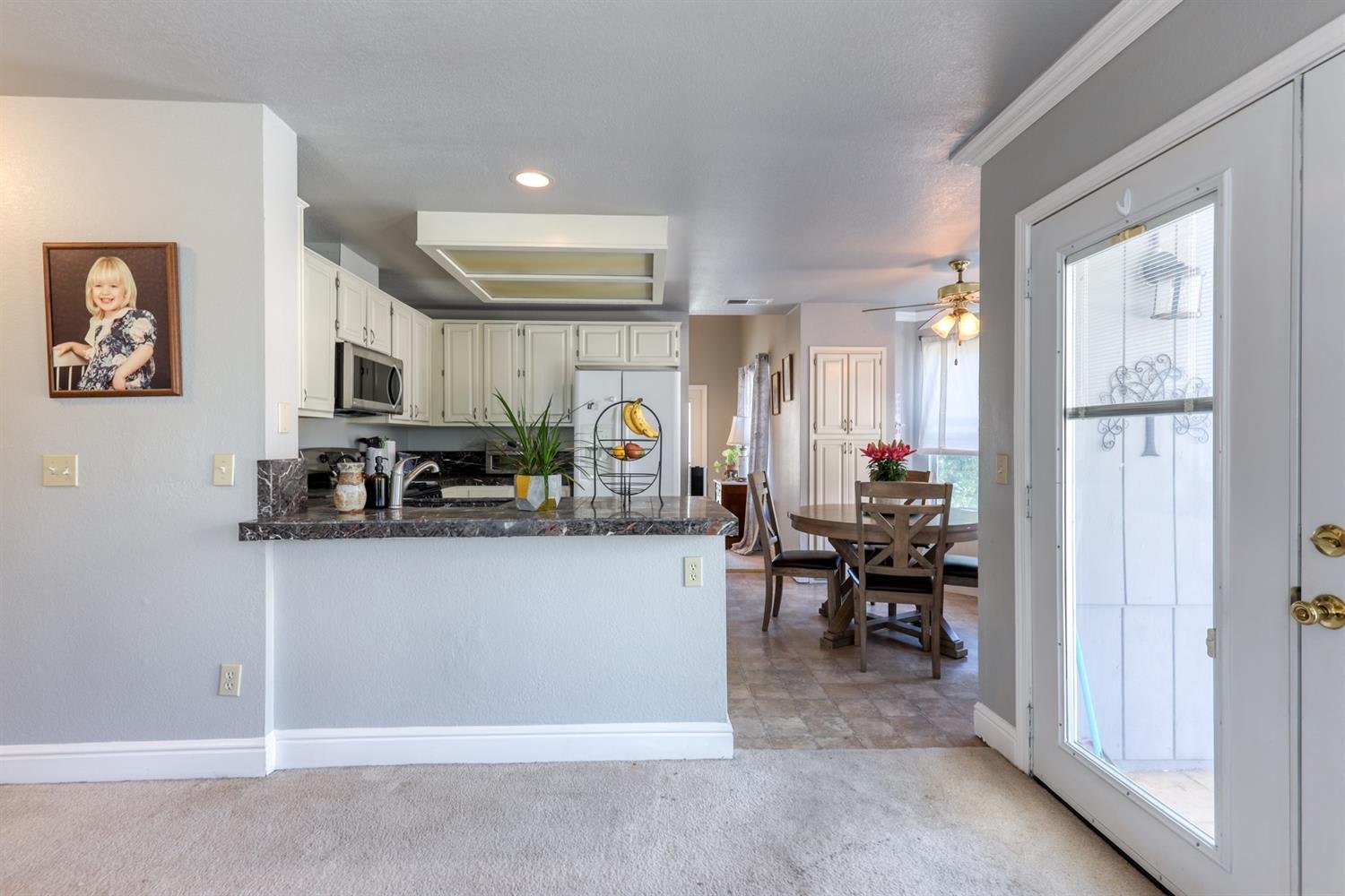 8572 Twin Trails Dr