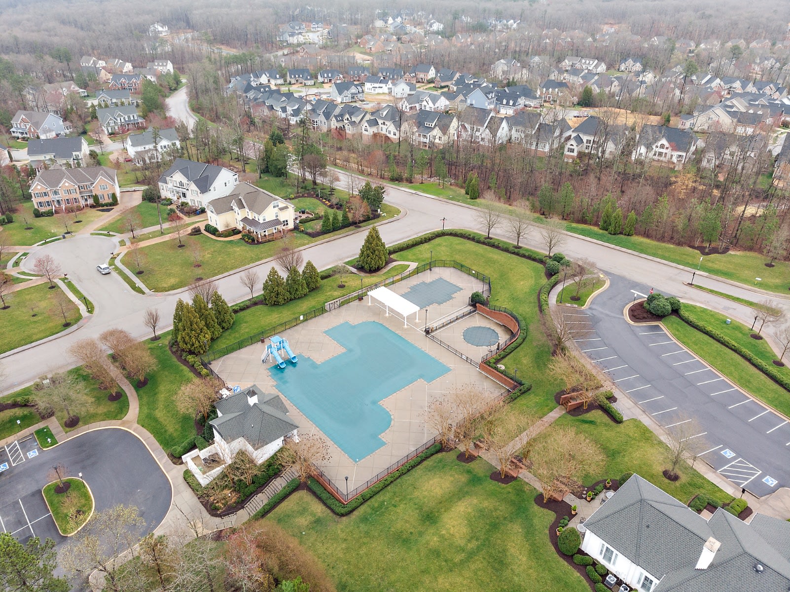 3700 Ellerton Drive