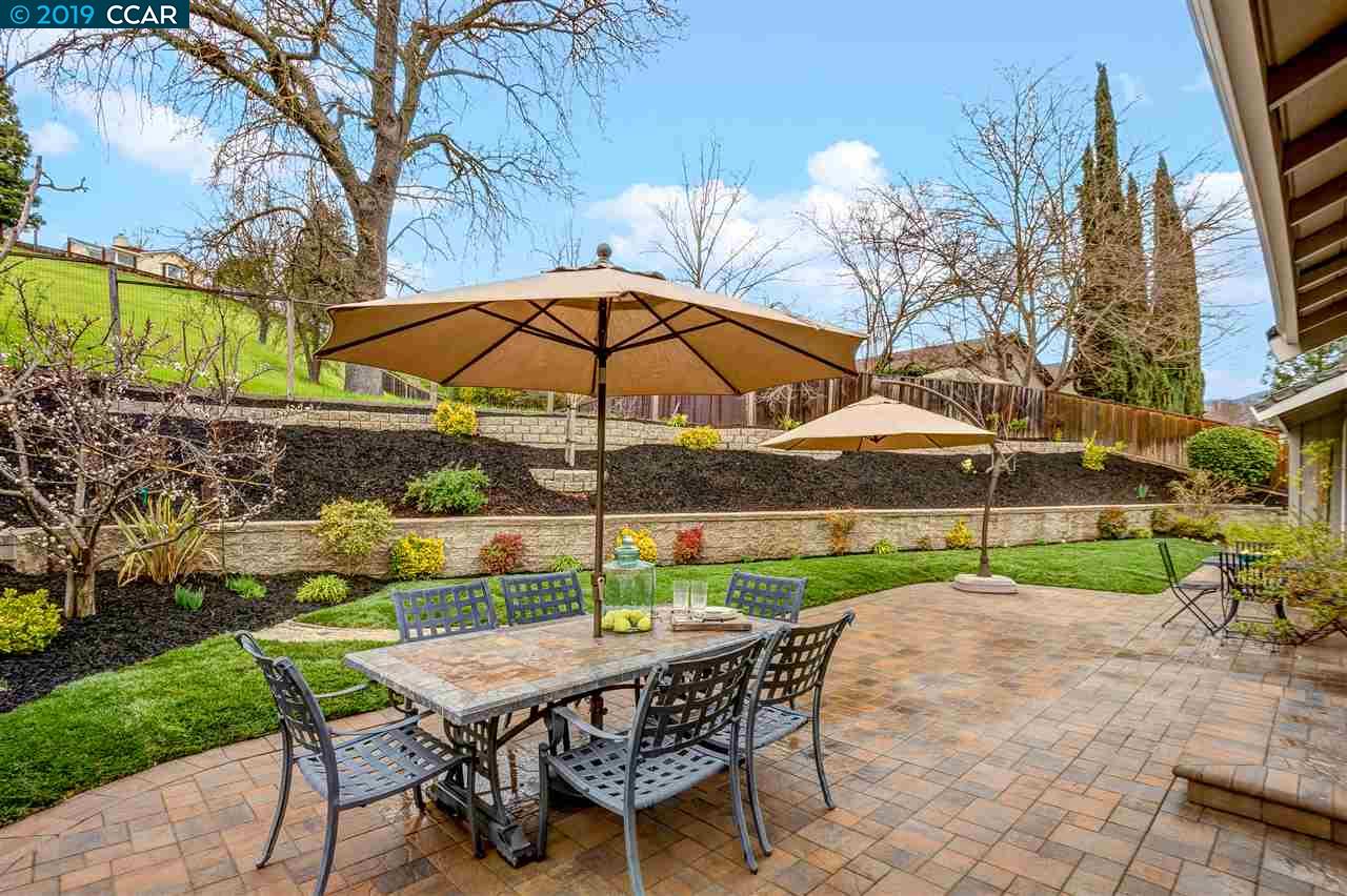 649 Adobe Dr