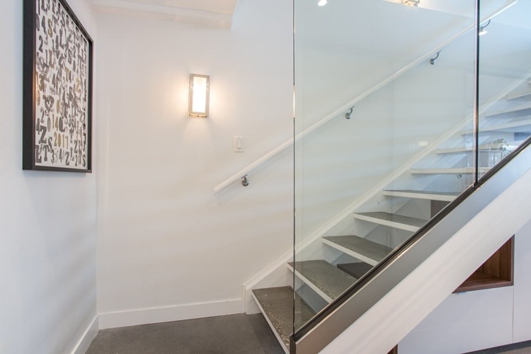 270 E 2nd Avenue, Vancouver