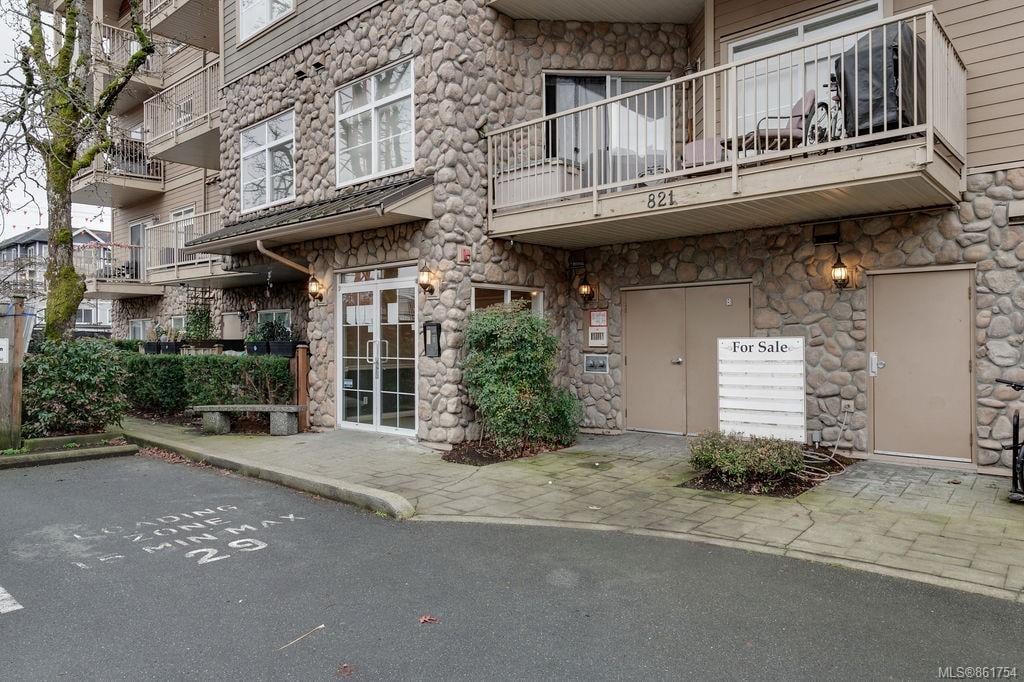 402-821 Goldstream Ave, Langford
