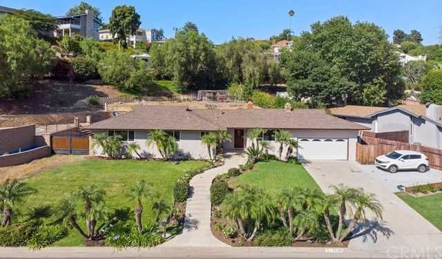 2615 E Villa Vista Way