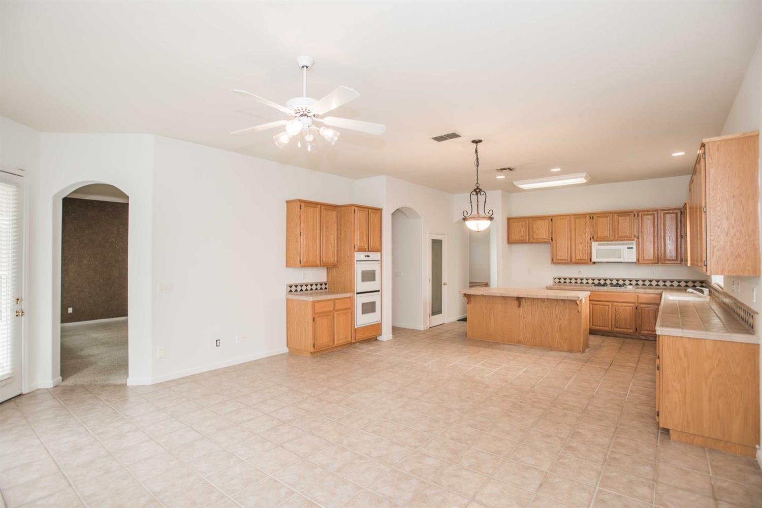 9561 Crystal Water Way