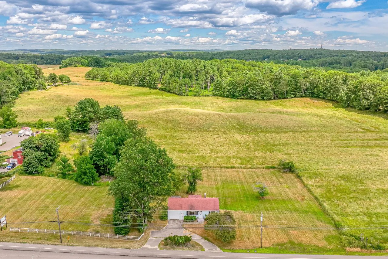 New Listing! 680 Main Street, Gorham, Maine – $475,000