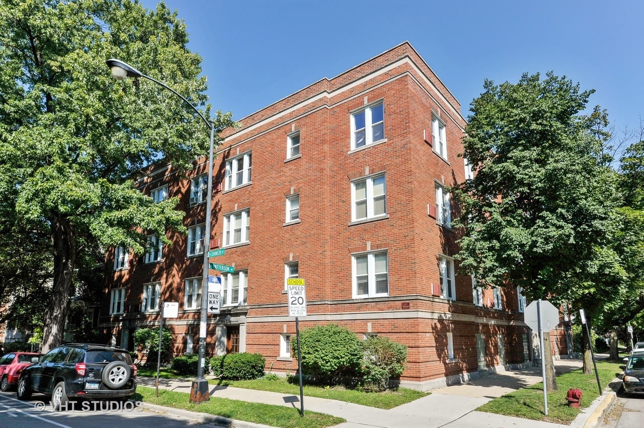 3633 N DAMEN  Avenue, Unit 3