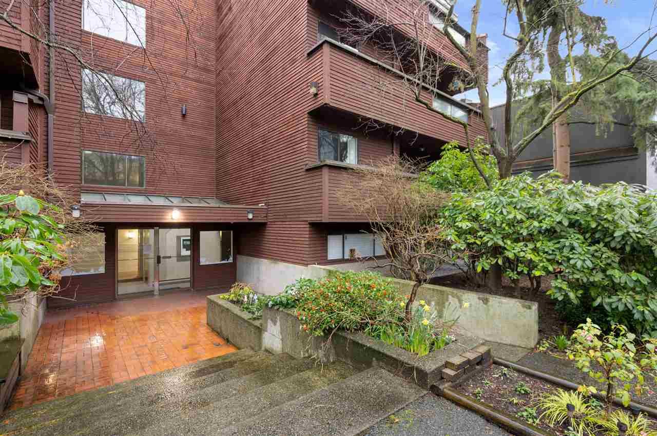 PH6-1827 W 3rd Avenue, Vancouver