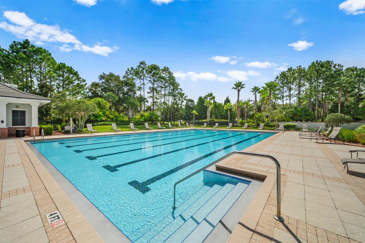 20076 HERITAGE POINT  DRIVE