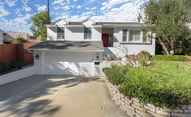 10455 Cheviot Dr