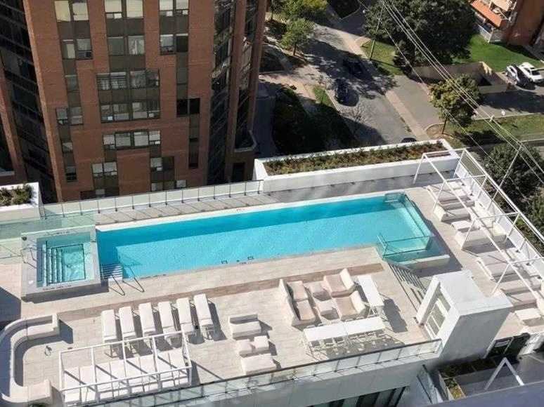 161 Roehampton Ave, Unit 532