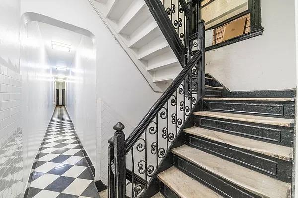 142 Sullivan Street, Apt 7