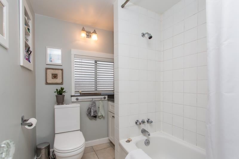 1371--1377 Maple Street, Vancouver