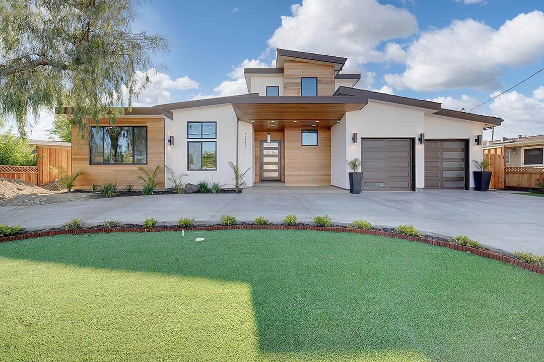 12731 Chaparral Avenue • Saratoga • 95070