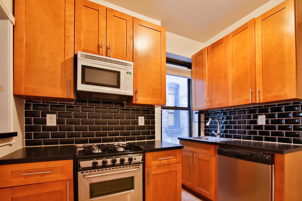 416 East 89th Street, Apt 4-R
