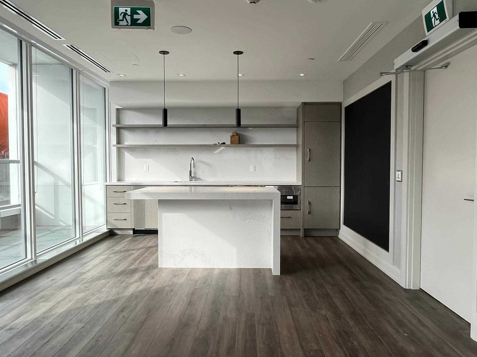 212 King William St, Unit 512