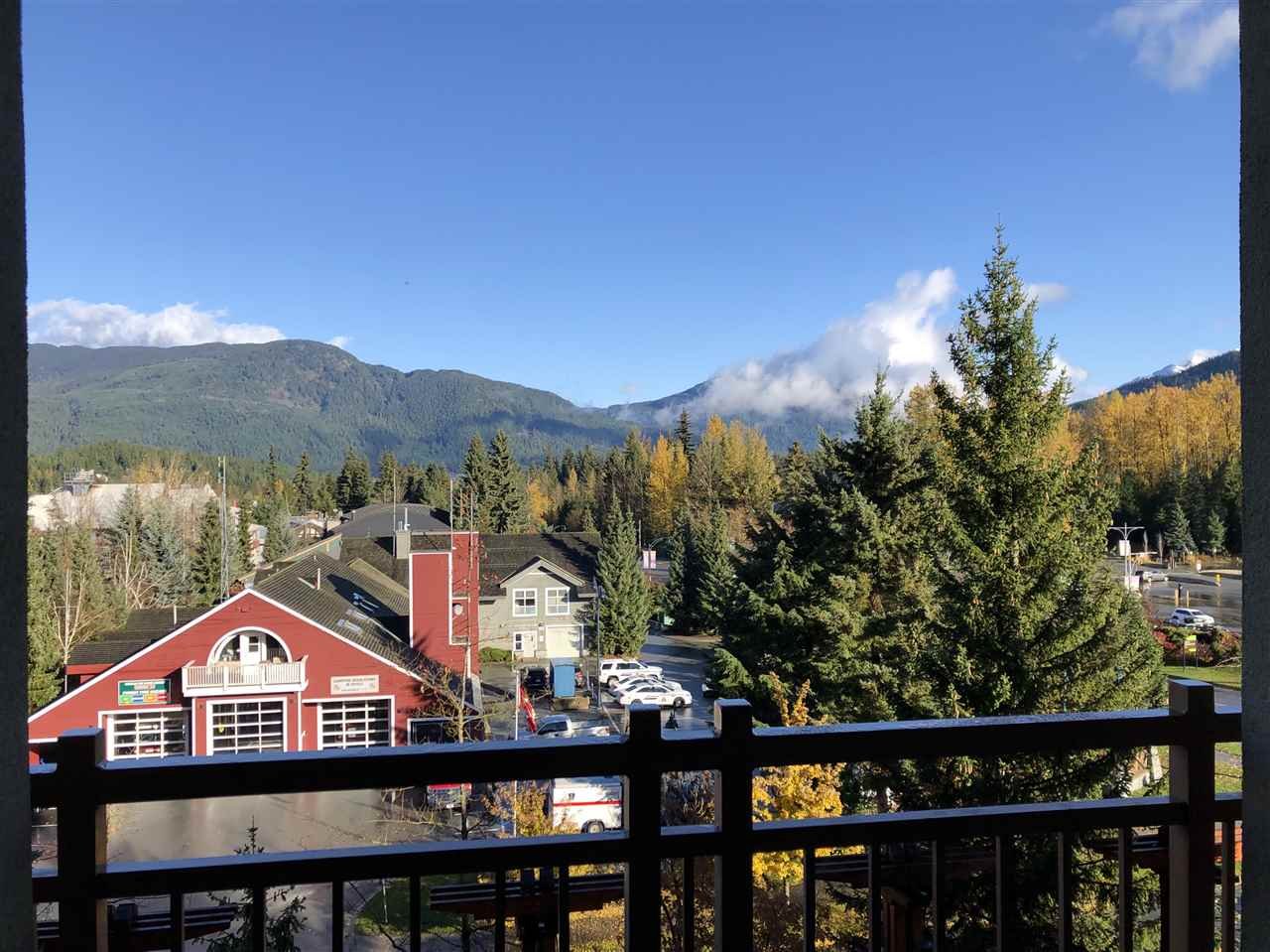 4299 Blackcomb Wy
