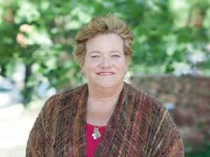 Meet the Agent: Cynthia Viejo