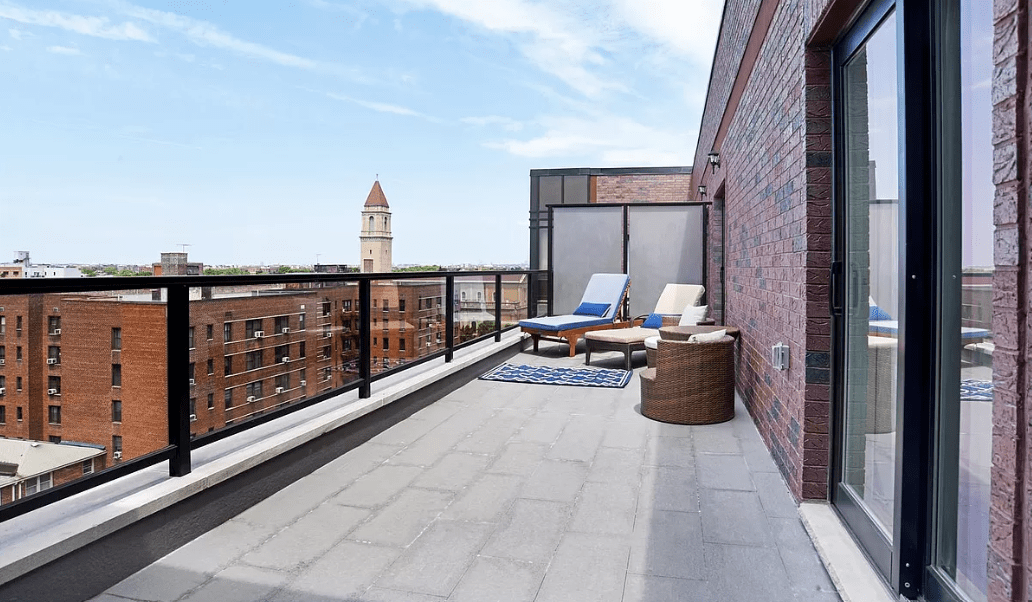 3041 Ocean Ave. Unit: PH3
