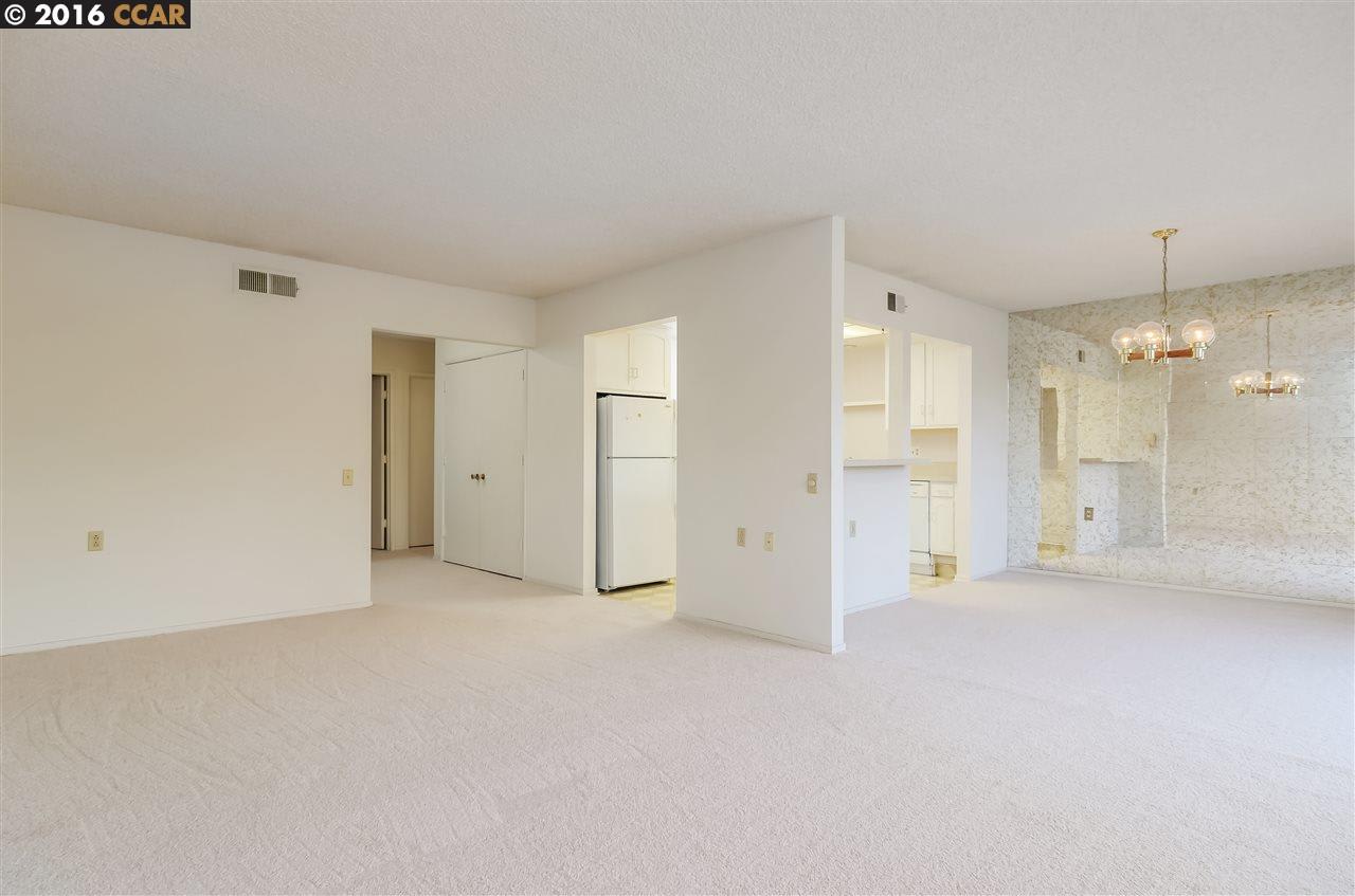 1443 Rockledge