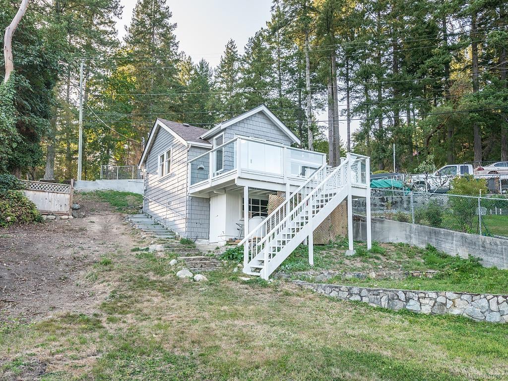 5059 Prospect Lake Rd