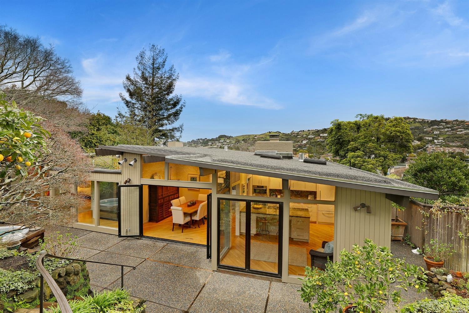 209 San Rafael Ave