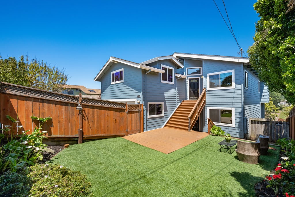 463 4th Street
