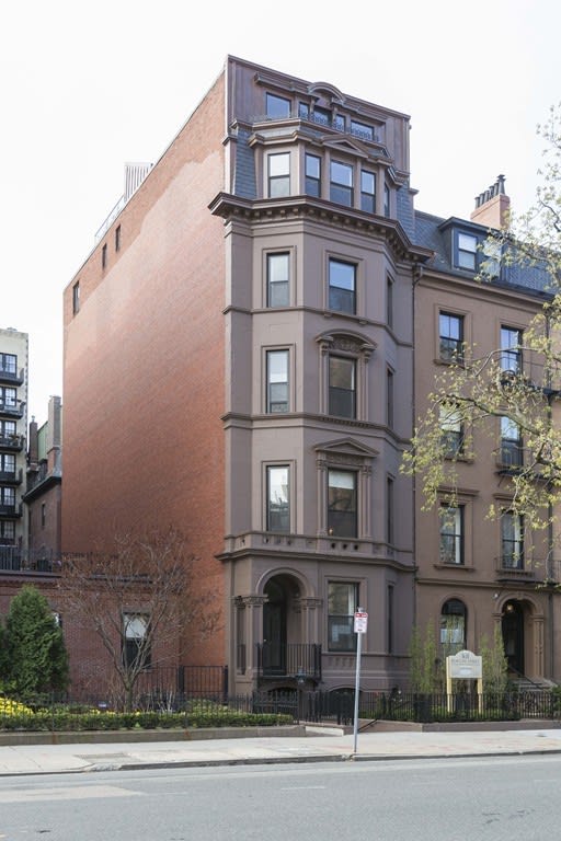 101 Beacon St, Unit PH
