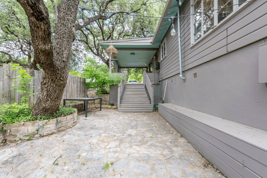 1500  Alta Vista