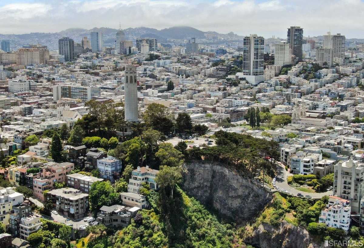 241 Telegraph Hill Blvd, #401+2