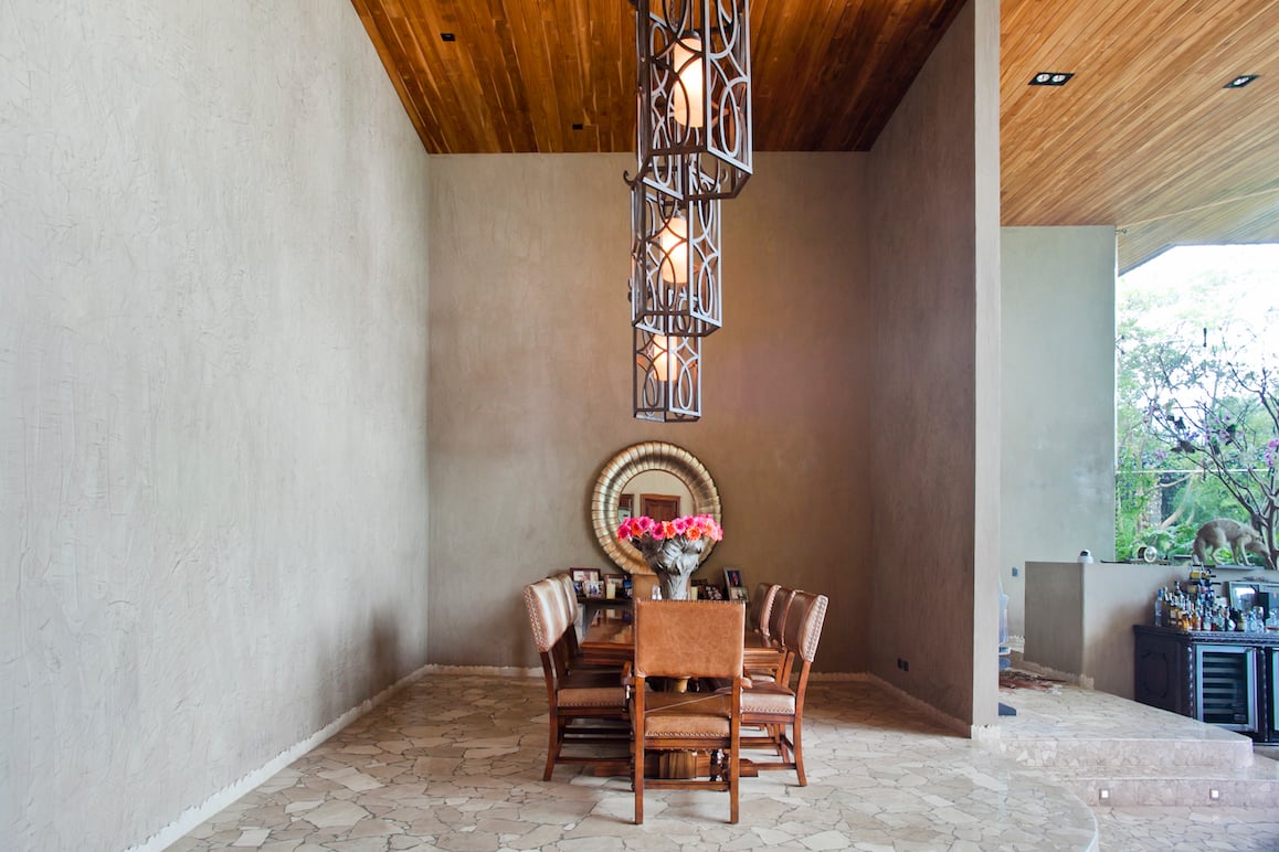 Private Secure Garden Estate, Escazu, San Jose
